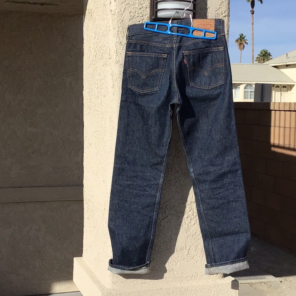 Levi’s vintage USA 🇺🇸 28/30 unisex used conditions newer conditions unwashed?